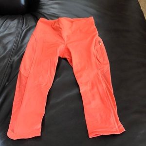 Lululemon Cropped Legging